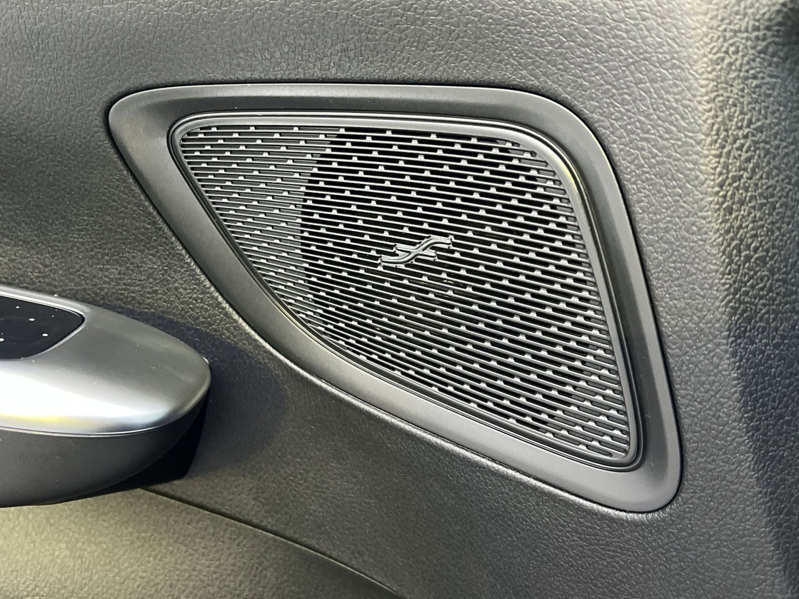 Certified 2024 Mercedes-Benz C 300 4MATIC Sedan image 34