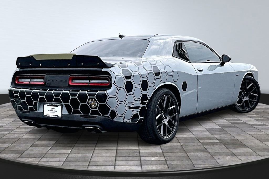 Used 2019 Dodge Challenger R/T w/ Stars & Stripes Edition RWD image 2