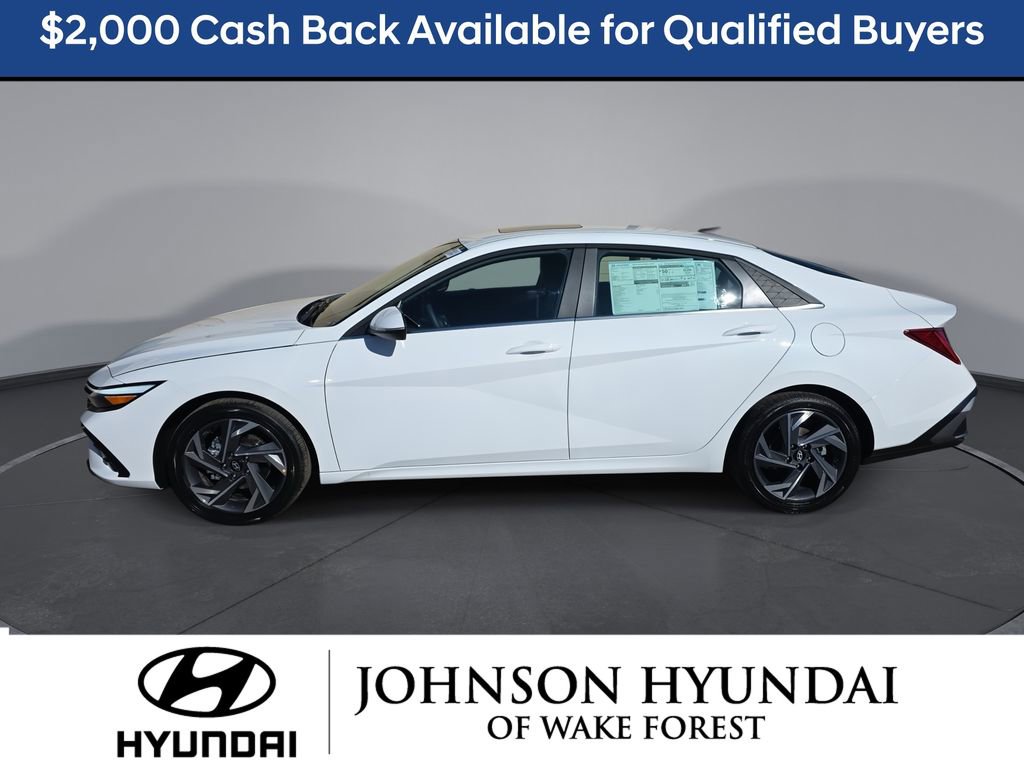 New 2026 Hyundai Elantra Limited image 17