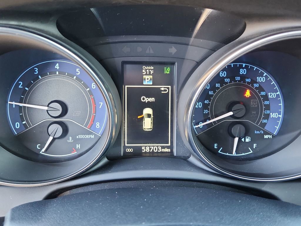Used 2018 Toyota Corolla iM w/ Carpet Mat Package (TMS) FWD image 14