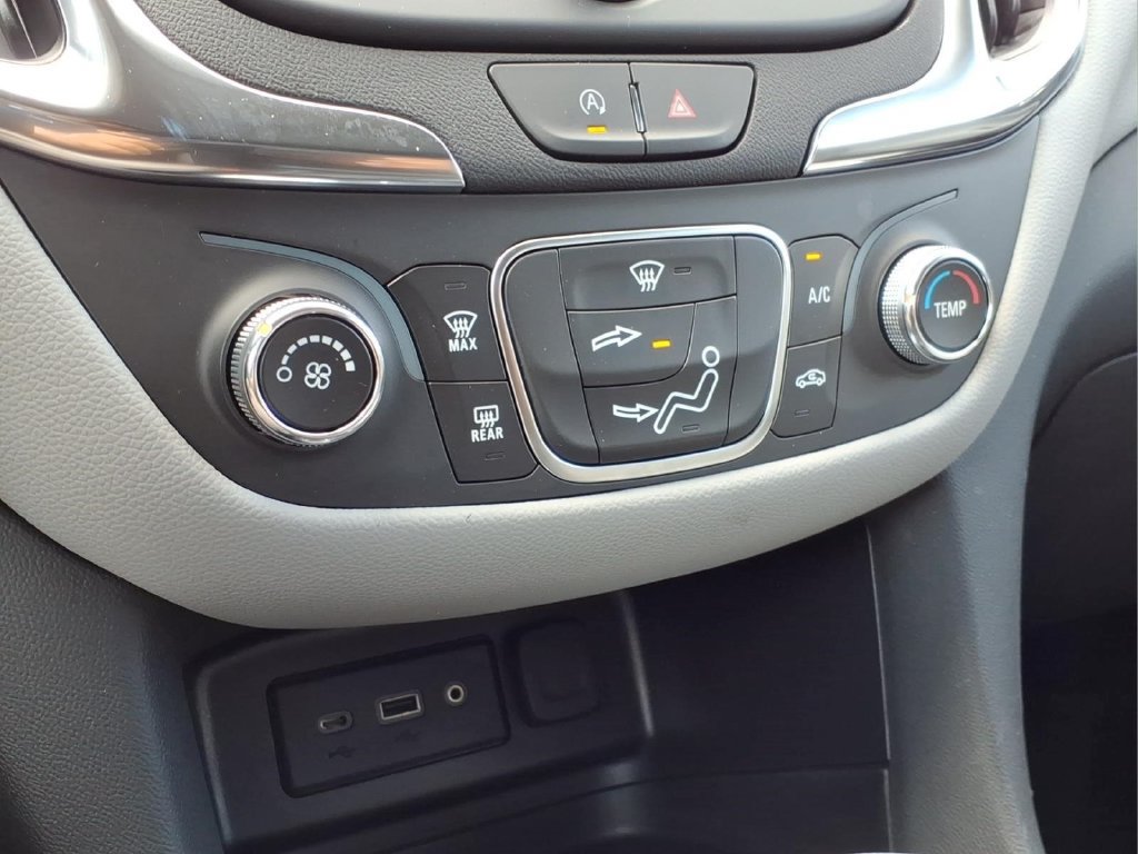 Used 2024 Chevrolet Equinox LS w/ LS Convenience Package FWD image 26