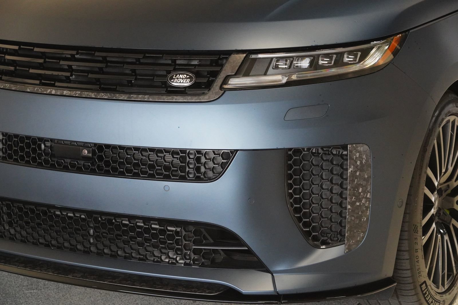 Used 2025 Land Rover Range Rover Sport SV Edition Two image 7