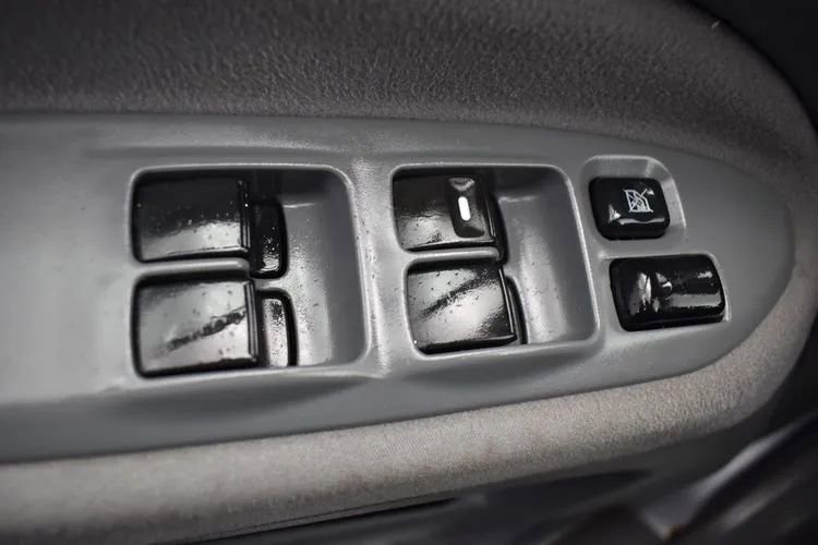 Used 2005 Mitsubishi Lancer ES FWD image 20