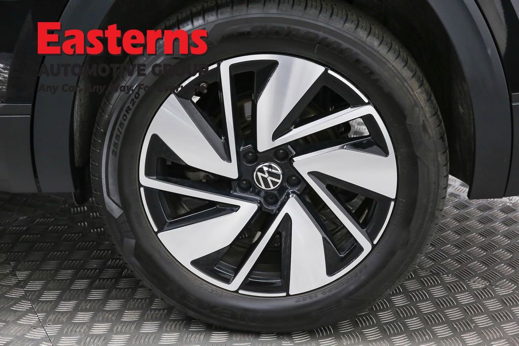 Used 2024 Volkswagen Atlas SE image 33