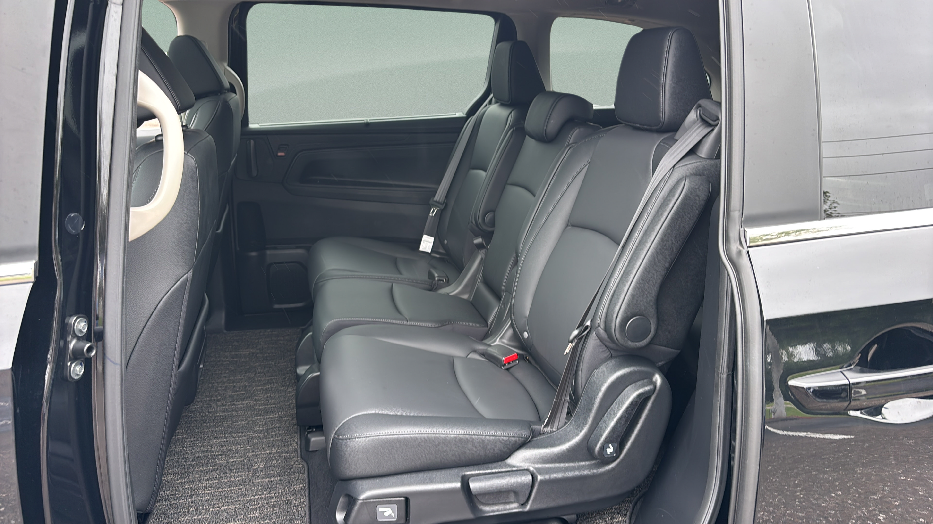 Certified 2026 Honda Odyssey EX-L image 11