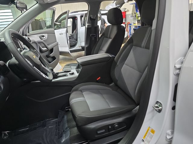 New 2025 Chevrolet Blazer LT FWD image 16