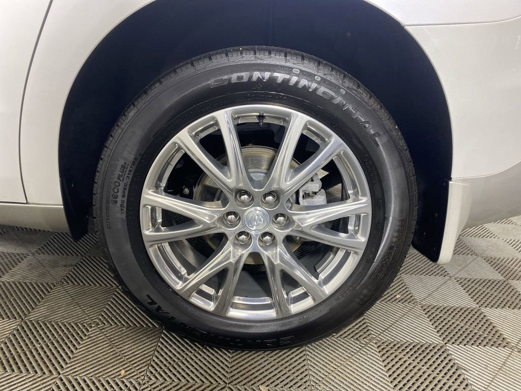 Used 2022 Buick Enclave Premium w/ Surround and Sites Package image 35