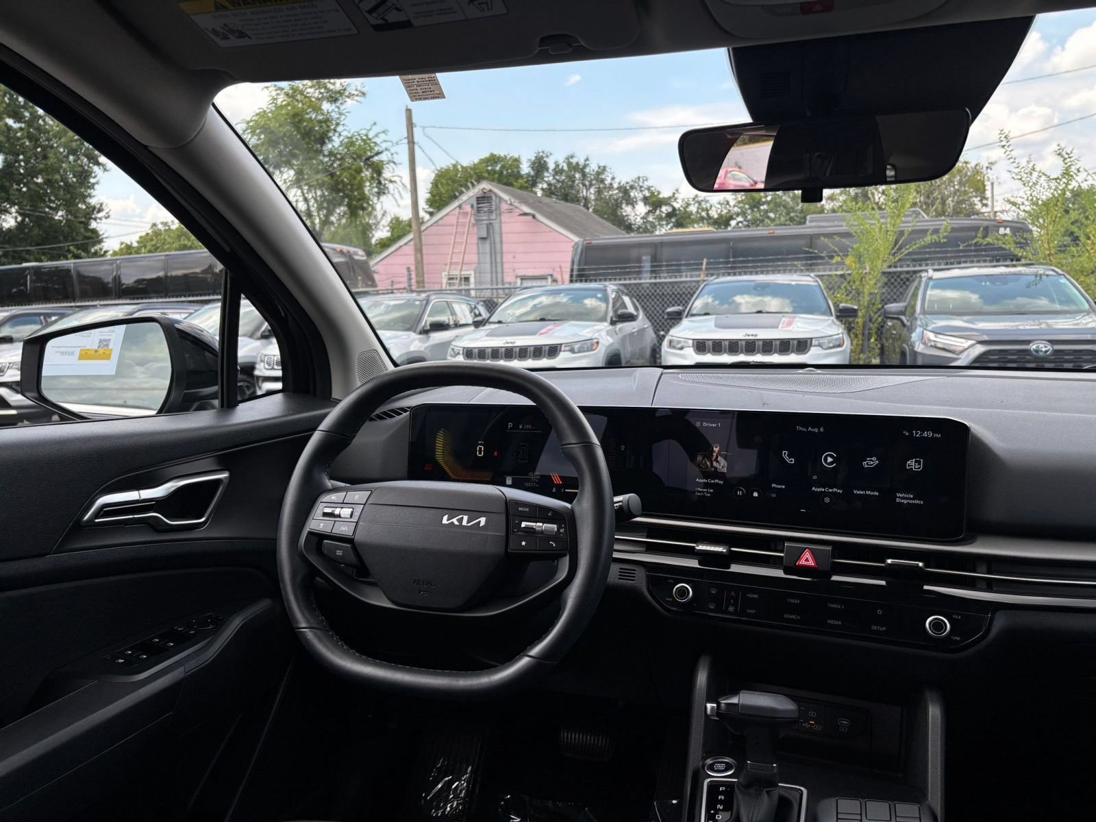 Used 2026 Kia Sportage LX FWD image 33