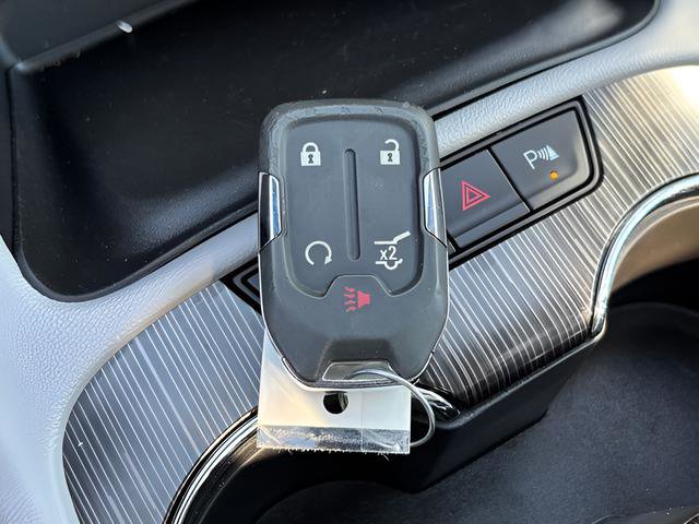 Used 2021 GMC Acadia SLT w/ Technology Package AWD/4WD image 13