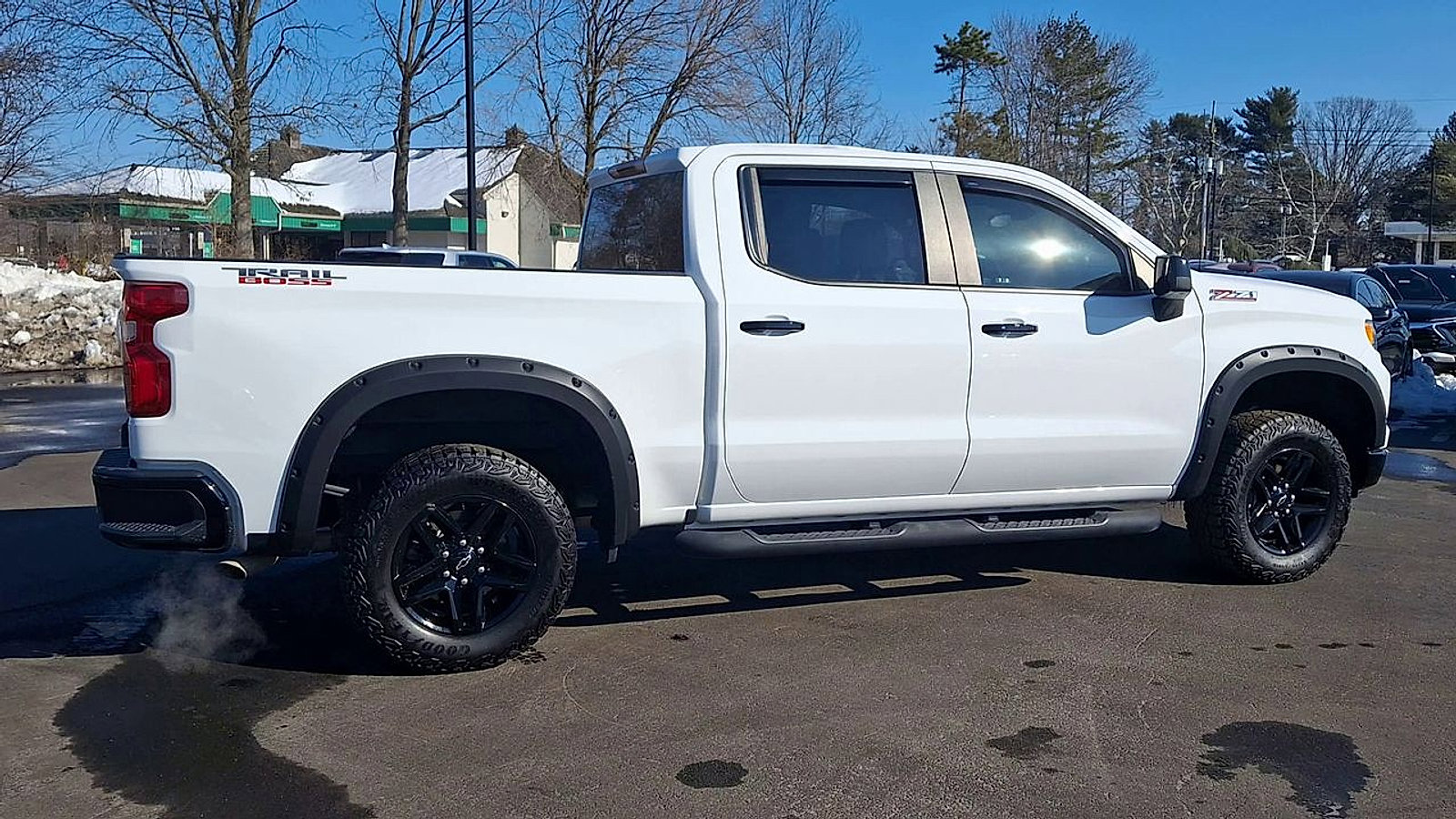 Certified 2023 Chevrolet Silverado 1500 LT Trail Boss image 3