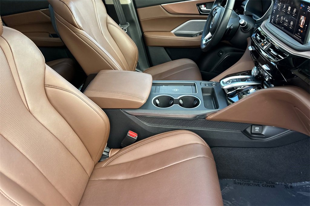 Used 2025 Acura MDX w/ Technology Package image 17