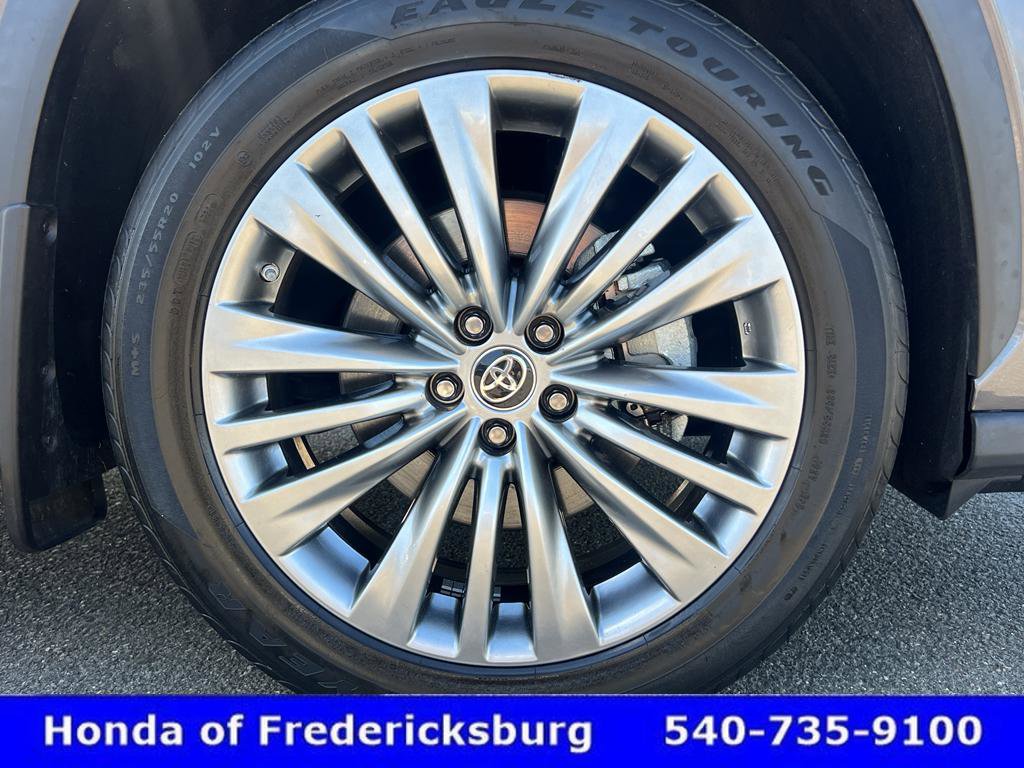 Used 2022 Toyota Highlander Platinum AWD/4WD image 10