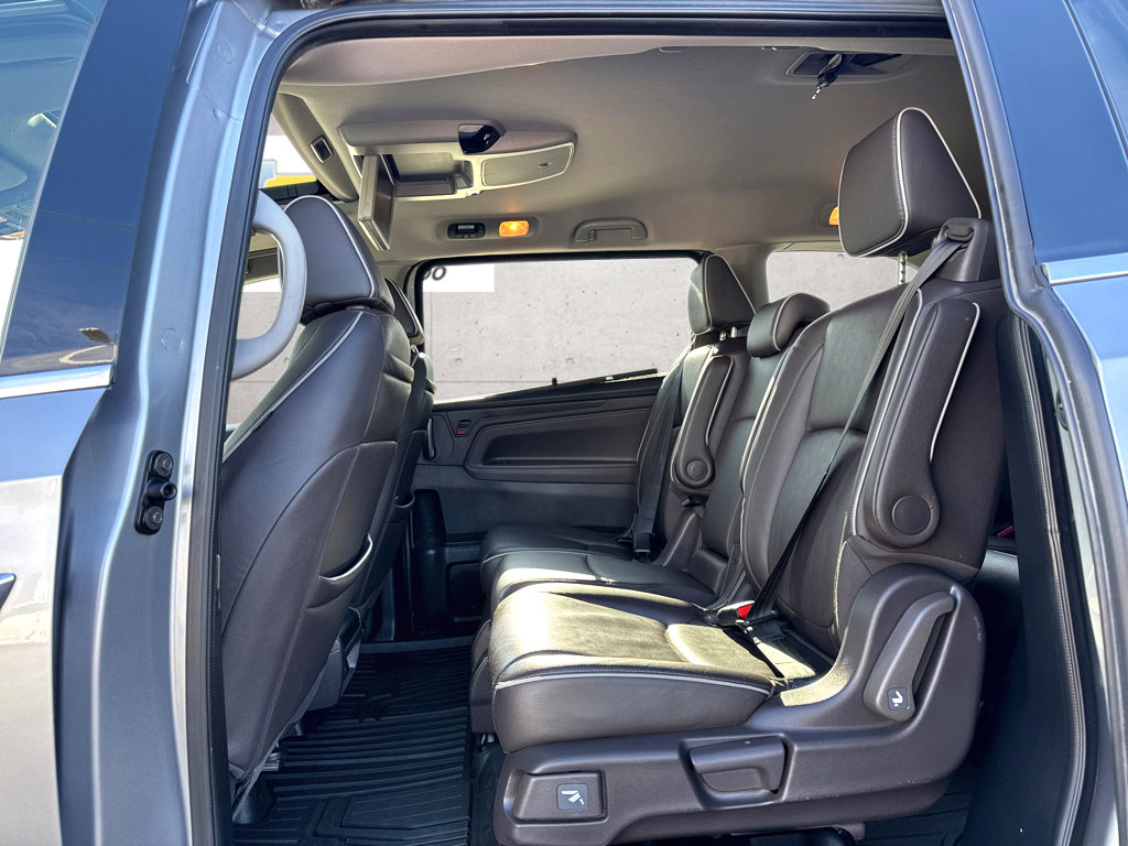 Used 2024 Honda Odyssey Elite image 11