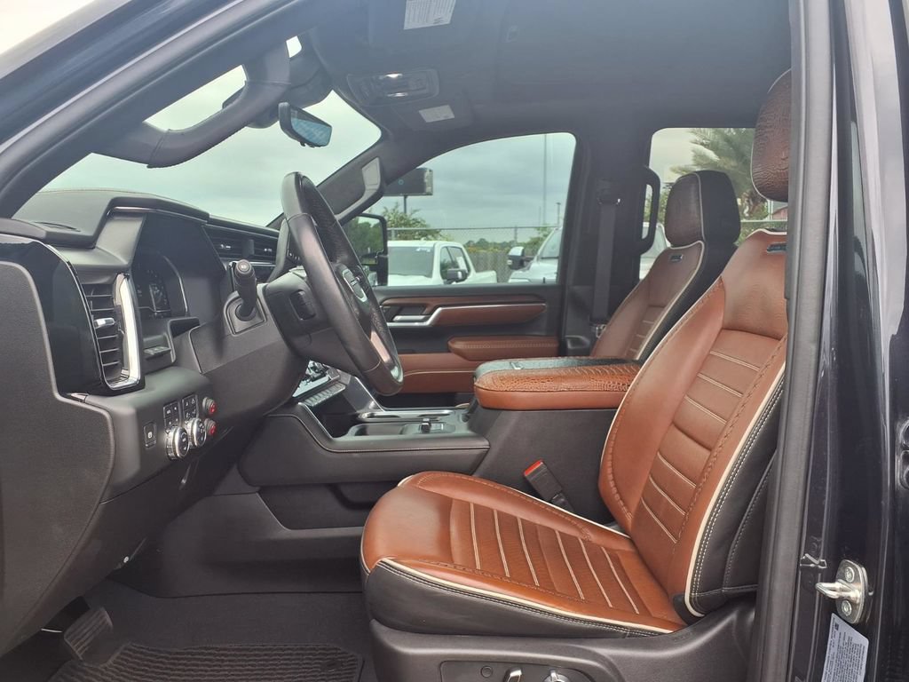 Certified 2024 GMC Sierra 2500 Denali Ultimate AWD/4WD image 16