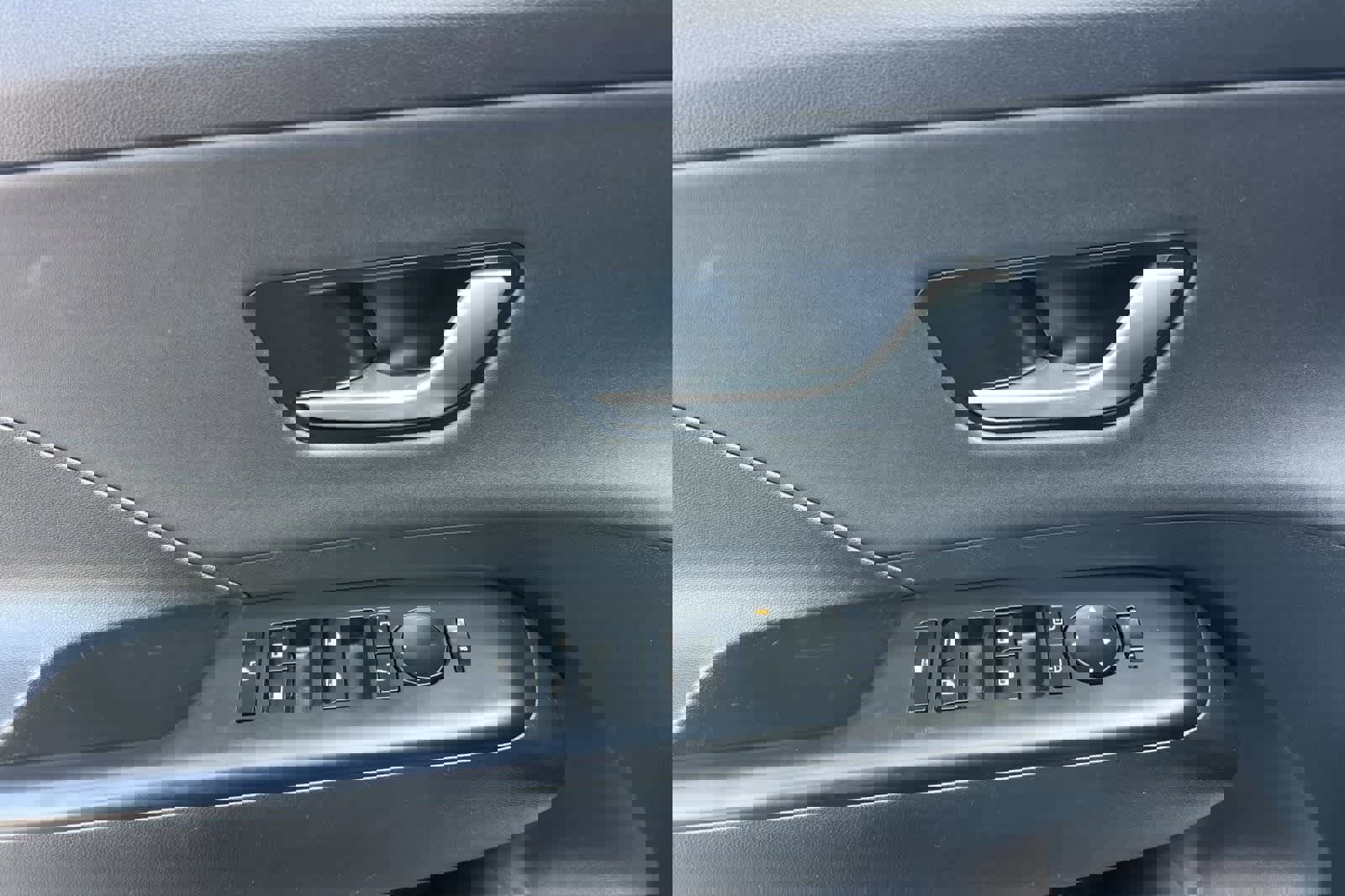 Used 2024 Hyundai Kona Limited image 13