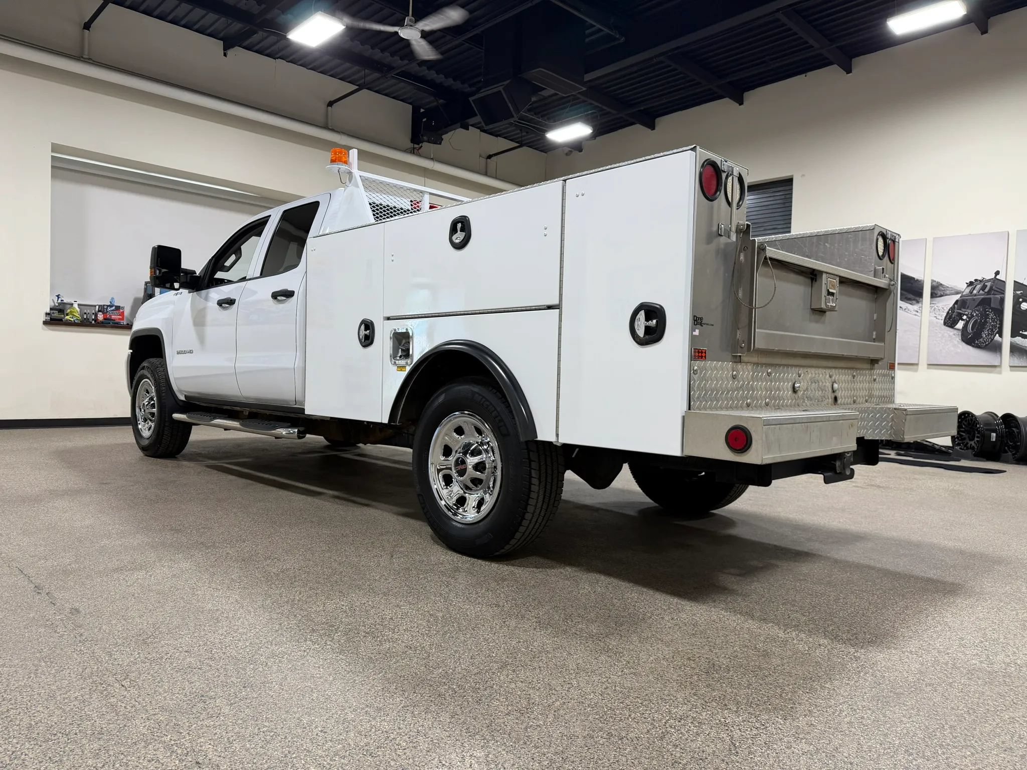 Used 2017 GMC Sierra 2500 4x4 Double Cab w/ Sierra Convenience Package image 7