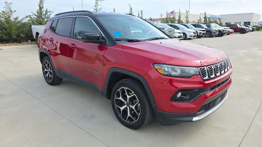 Used 2025 Jeep Compass Limited AWD/4WD image 7