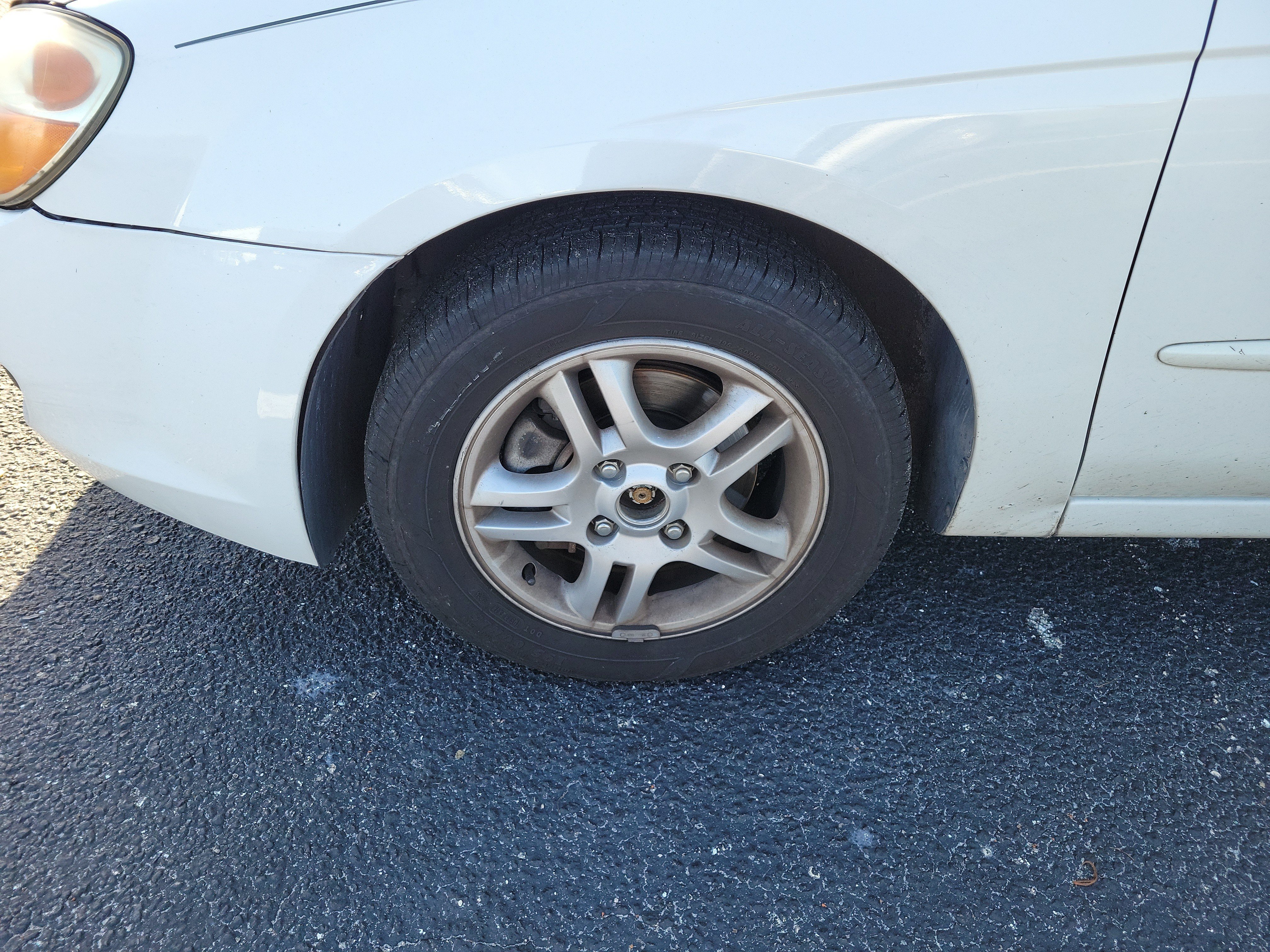 Used 2007 Kia Spectra EX FWD image 5