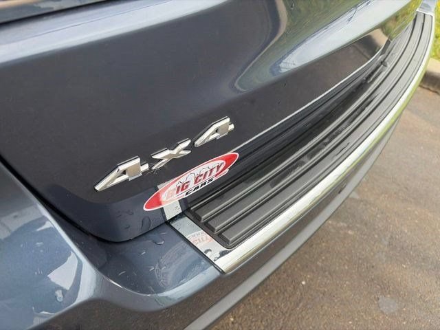 Used 2021 Jeep Grand Cherokee Limited w/ Premium Lighting Group AWD/4WD image 47