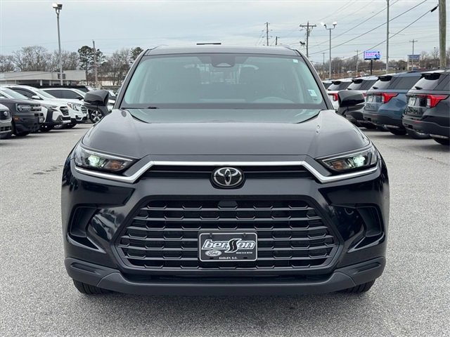 Used 2024 Toyota Grand Highlander XLE image 8