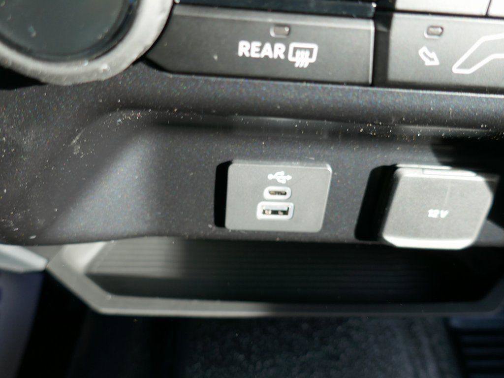 New 2026 Ford F250 XL w/ XL Off-Road Package image 21