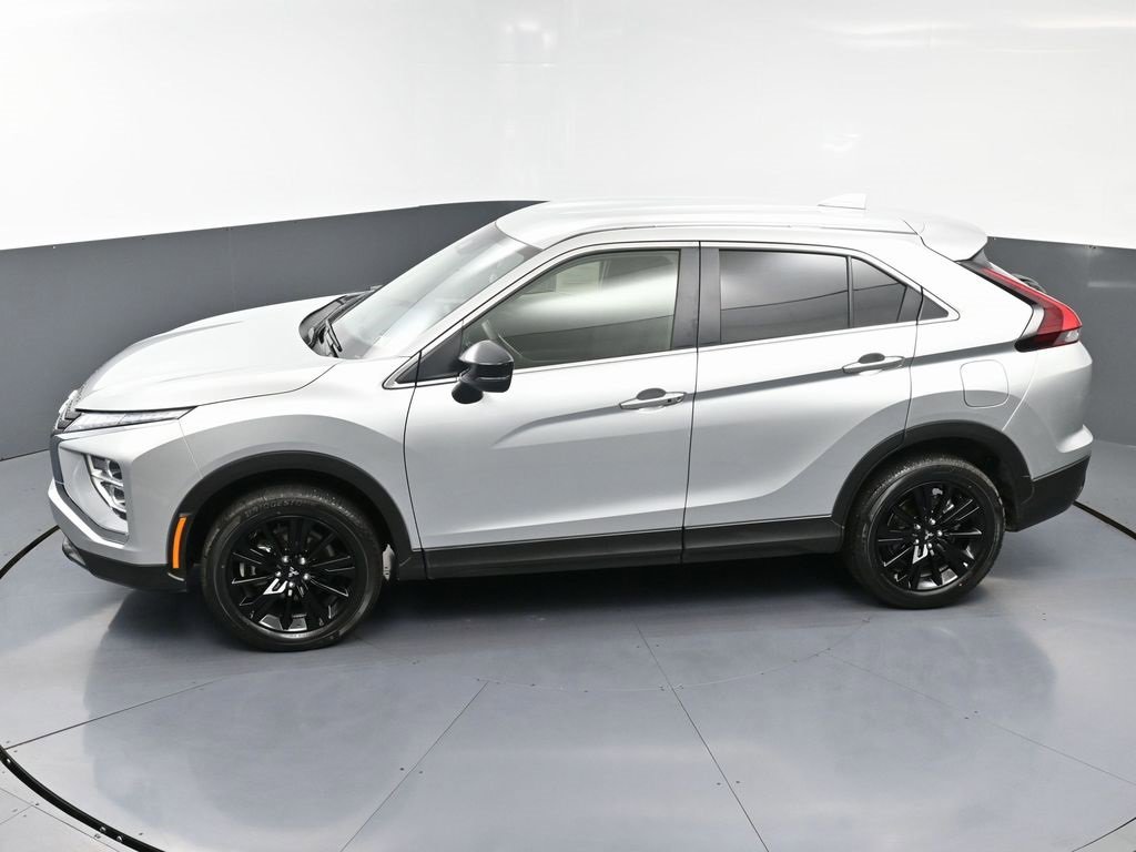 Used 2025 Mitsubishi Eclipse Cross LE image 45