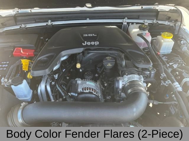 Certified 2021 Jeep Gladiator Sport AWD/4WD image 32