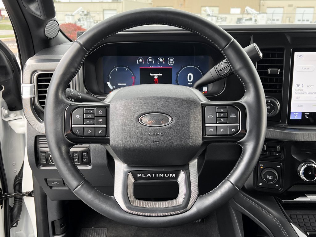 Used 2025 Ford F250 Platinum image 25