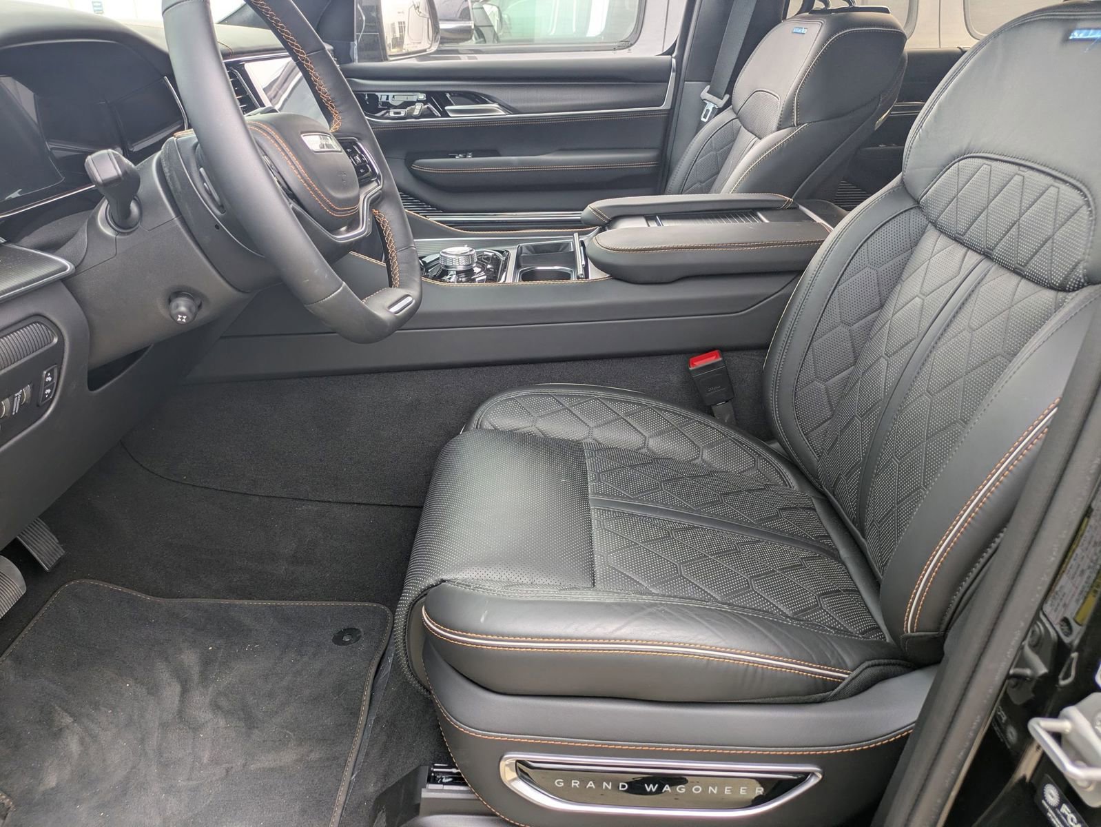 New 2024 Jeep Grand Wagoneer Series III w/ Quick Order Packagew 28T image 5