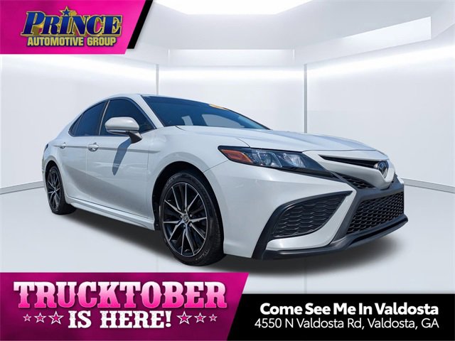 Used 2022 Toyota Camry SE