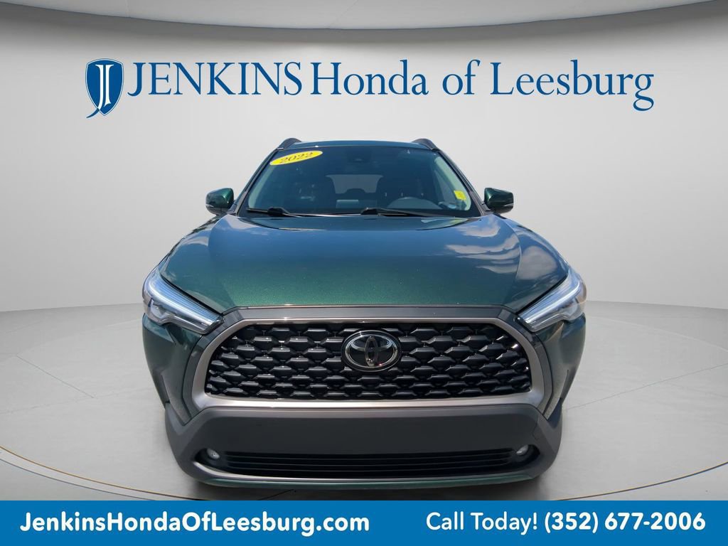 Used 2022 Toyota Corolla Cross XLE FWD image 8