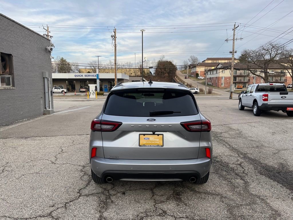Certified 2023 Ford Escape ST-Line w/ Tech Pack #1 image 8