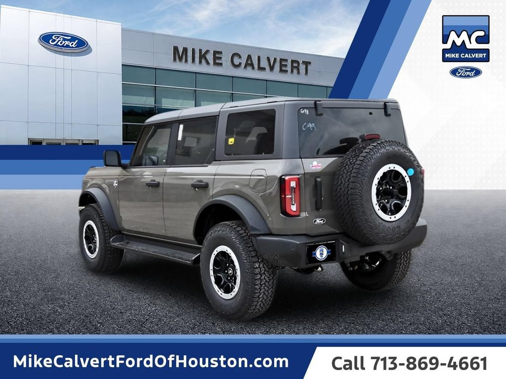 New 2026 Ford Bronco Outer Banks w/ Sasquatch Package AWD/4WD image 2