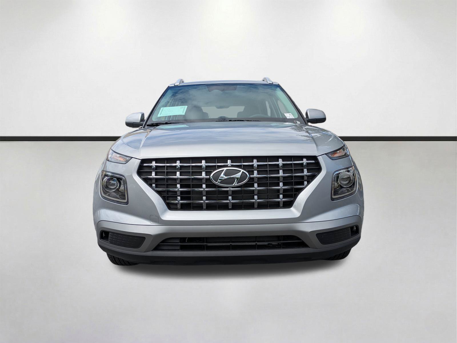 New 2026 Hyundai Venue SEL FWD image 3
