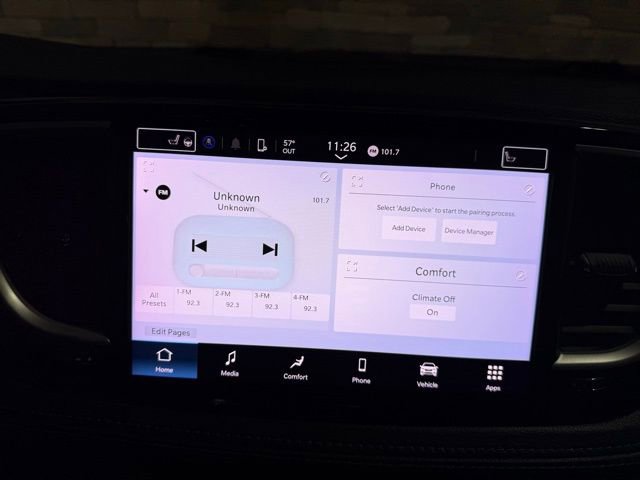 Used 2021 Chrysler Pacifica Touring-L image 19