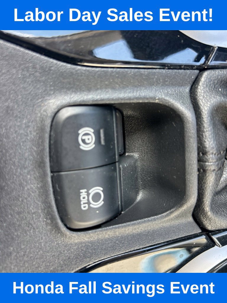 Used 2022 Toyota Corolla LE FWD image 26