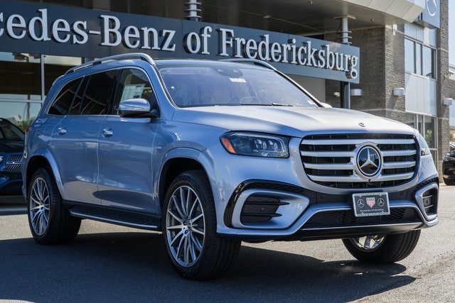 New 2026 Mercedes-Benz GLS 450 4MATIC image 1