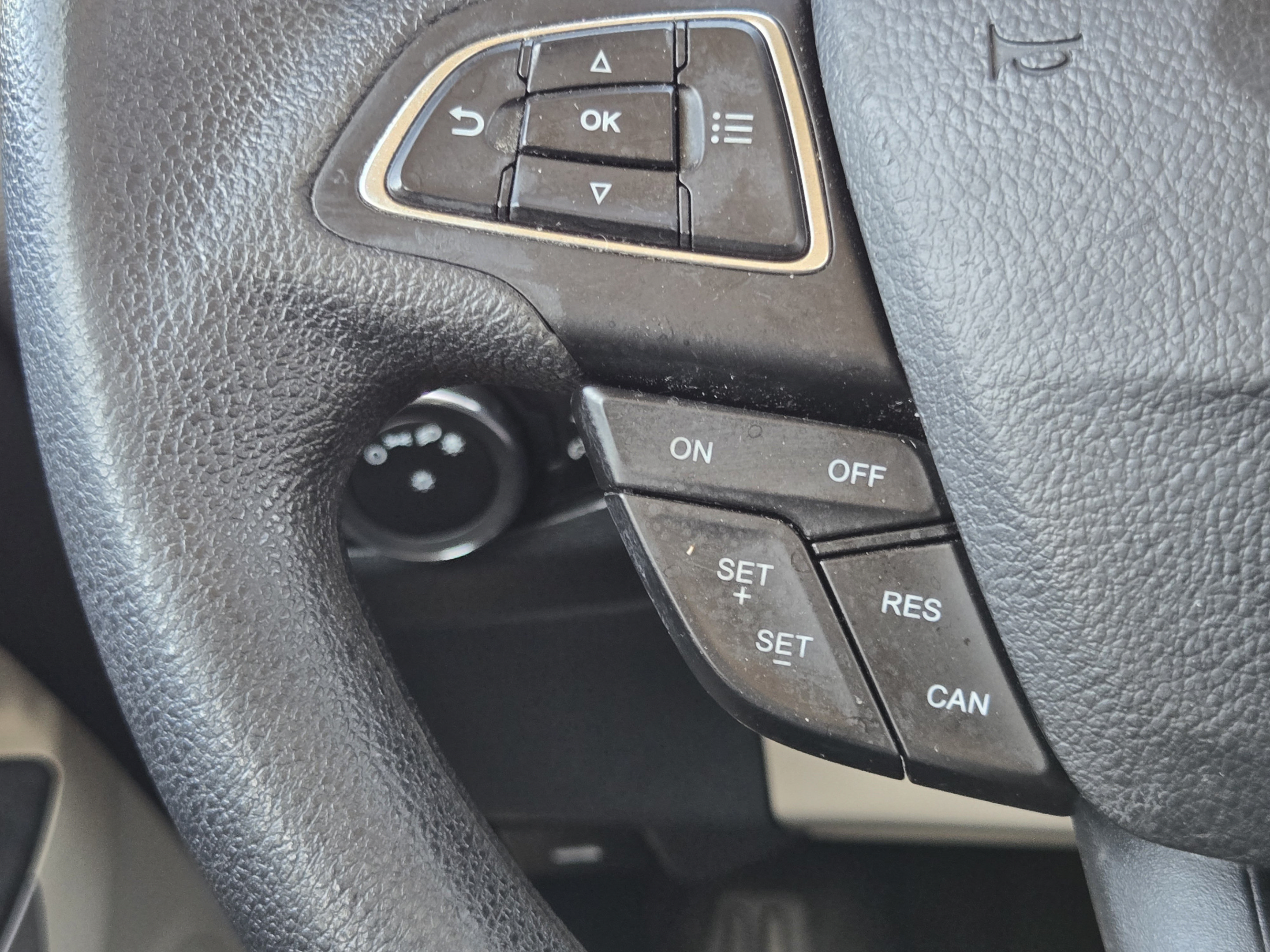 Used 2019 Ford EcoSport S FWD image 25