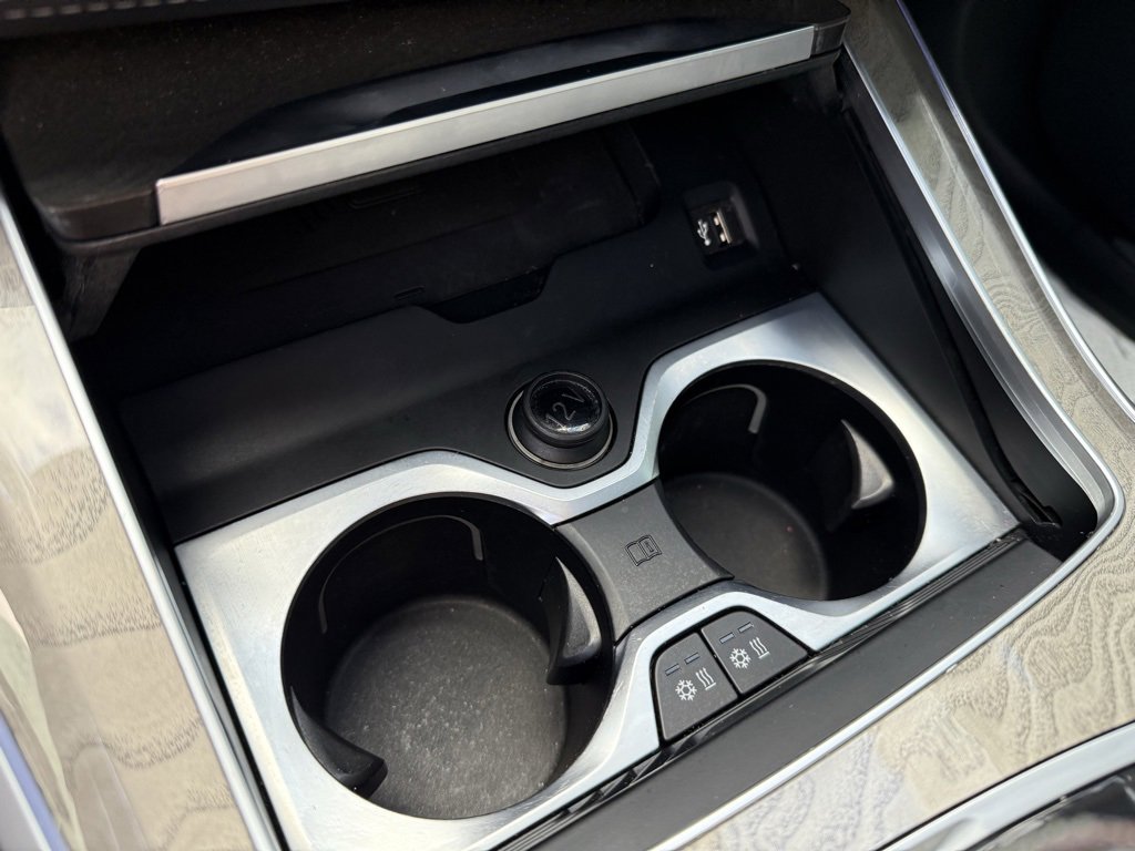 Used 2021 BMW X5 M w/ Executive Package image 25