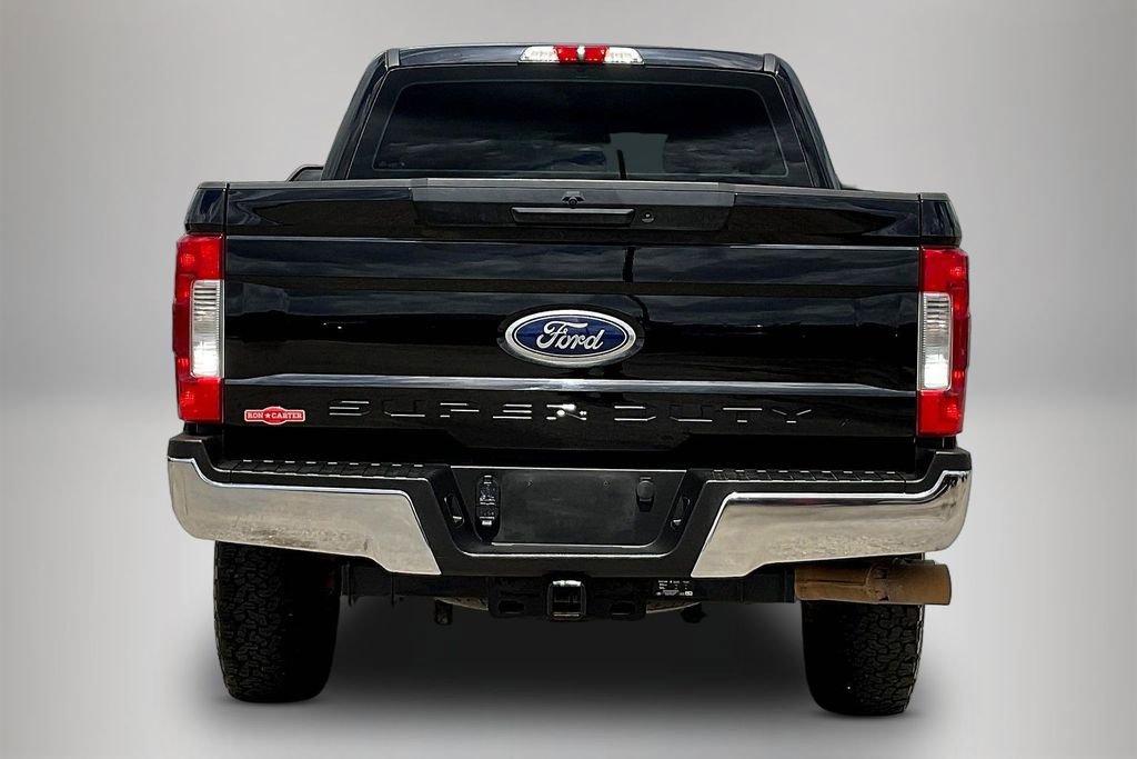 Used 2019 Ford F250 XL w/ STX Appearance Package image 6