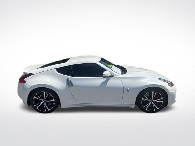 Used 2020 Nissan 370Z Touring Sport RWD image 6