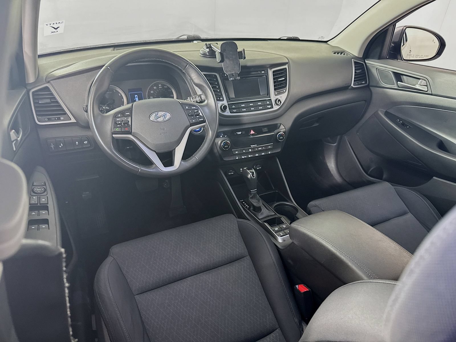 Used 2017 Hyundai Tucson Value AWD/4WD image 19