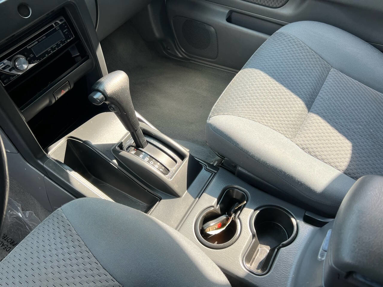 Used 2002 Nissan Xterra XE image 22