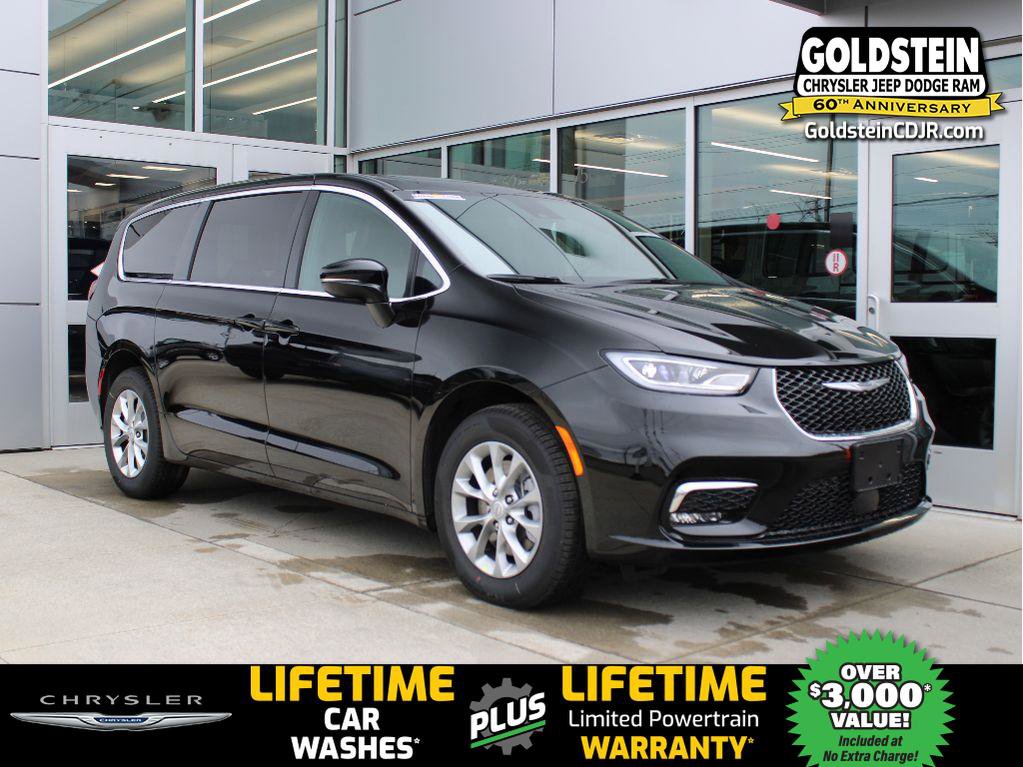 New 2026 Chrysler Pacifica Select image 1