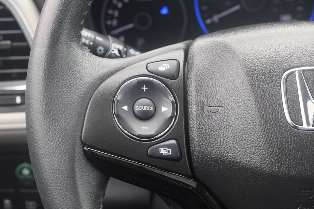 Used 2017 Honda HR-V EX-L image 8