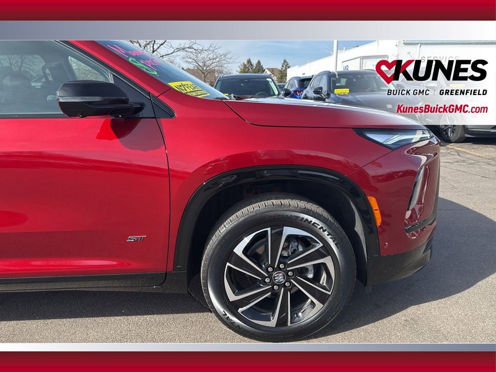 New 2025 Buick Enclave Sport Touring w/ Super Cruise Package image 13