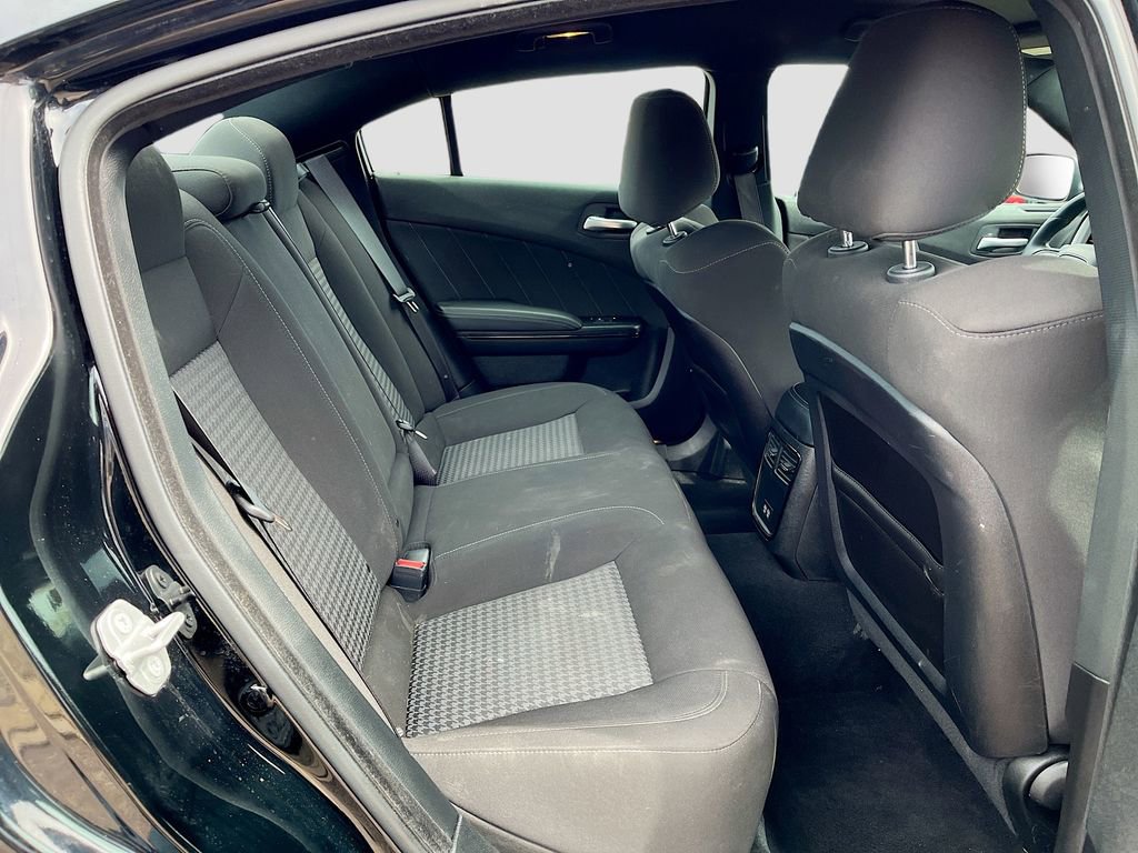 Used 2022 Dodge Charger R/T w/ Blacktop Package image 24