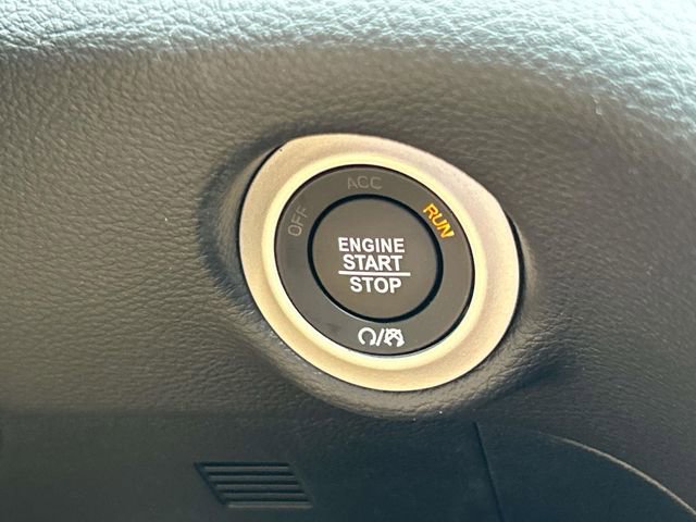New 2026 Chrysler Pacifica Pinnacle FWD image 31