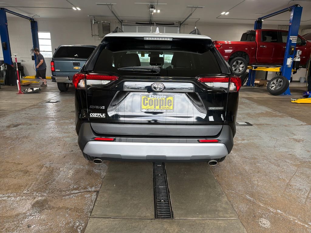 Used 2021 Toyota RAV4 Adventure w/ Convenience Package image 59
