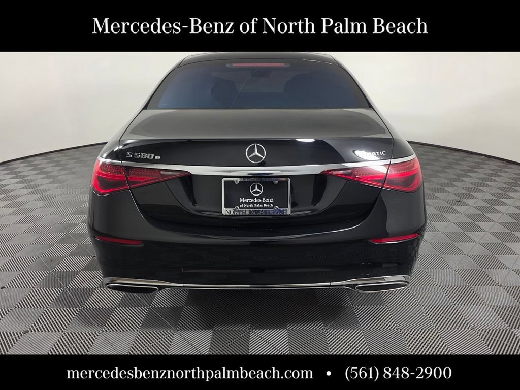 Certified 2023 Mercedes-Benz S 580e 4MATIC Sedan image 5